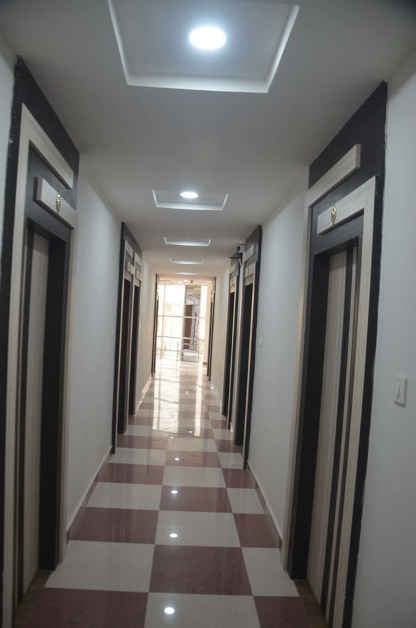 Hotel Pyara Palace Gaya Oda fotoğraf